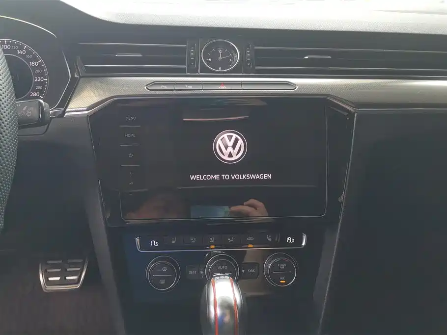 Volkswagen FAW-Volkswagen CC 2019 380TSI Glamour Edition China V фото 13