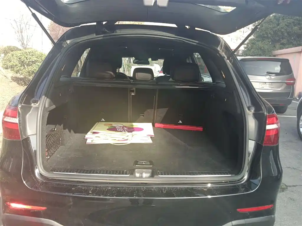 Mercedes-Benz GLC 2019 Facelift GLC 300 L 4MATIC Dynamic фото 15