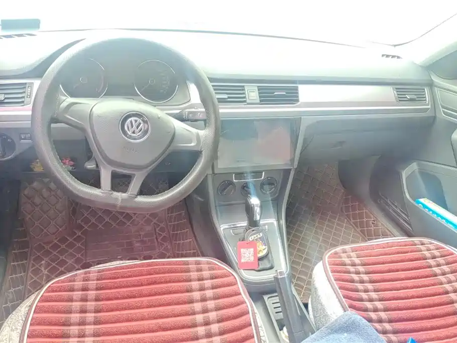 Volkswagen Bora 2018 1.5L Automatic Fashion фото 12