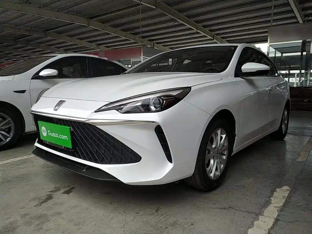 Roewe i5 2023 1.5L Manual Comfort Edition