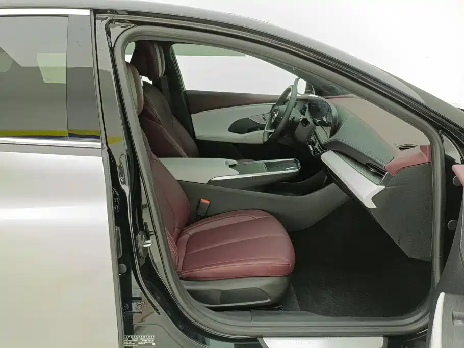 Buick LaCrosse 2025 2025 Model 28T Platinum Edition