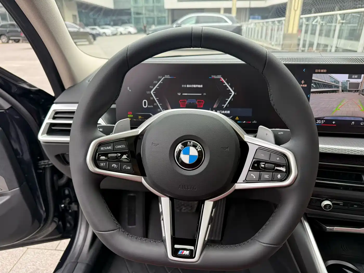 BMW 3 Series 2025 330Li M Sport Night Edition фото 5