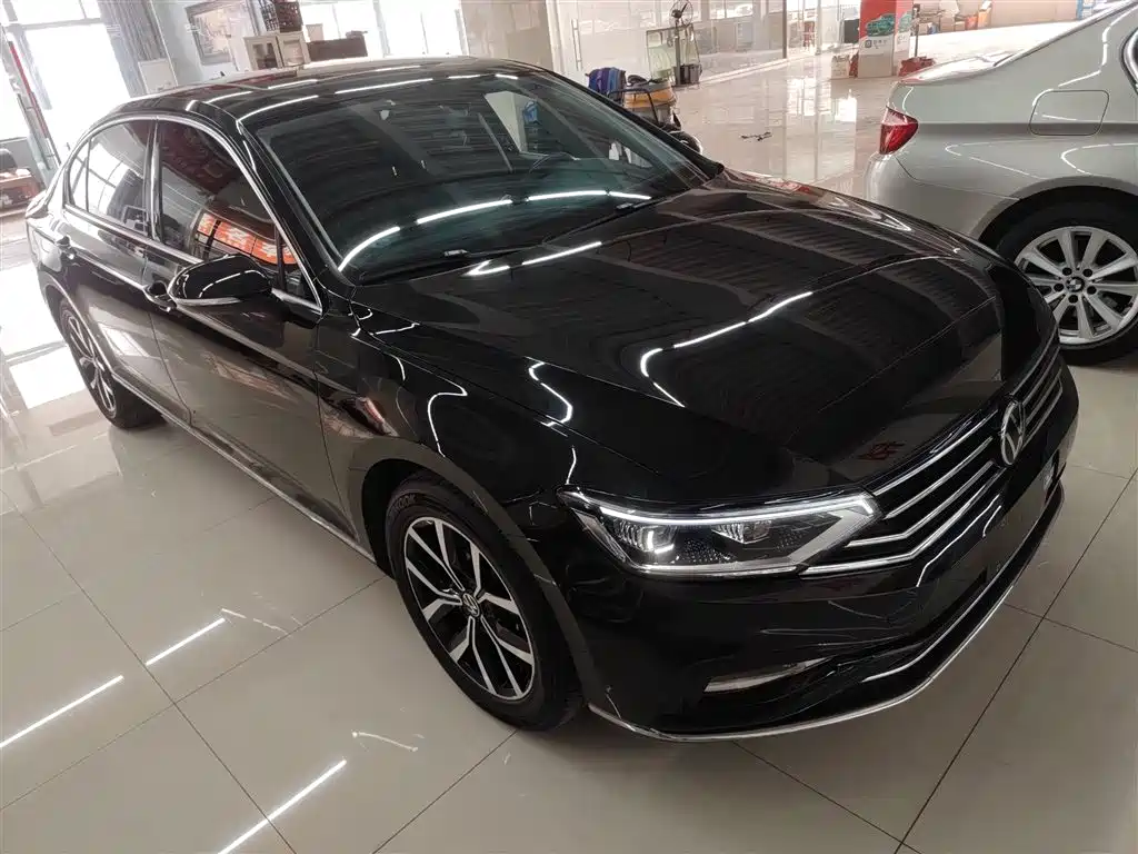 Volkswagen Magotan 2020 330TSI DSG Leading фото 22