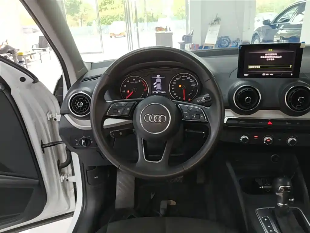 Audi Q2L 2021 35 TFSI Progressive Dynamic фото 11