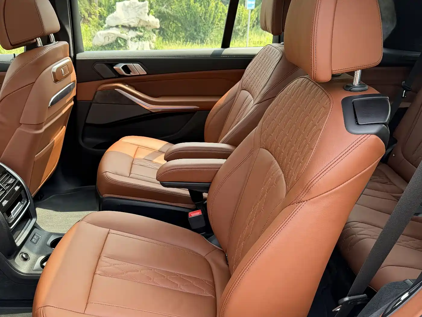 BMW X7 2023 xDrive40i Exclusive M Sport Package фото 23