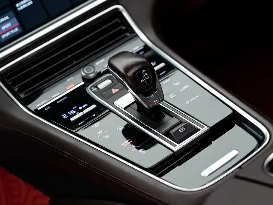 Porsche Panamera 2019 Panamera 2.9T фото 13