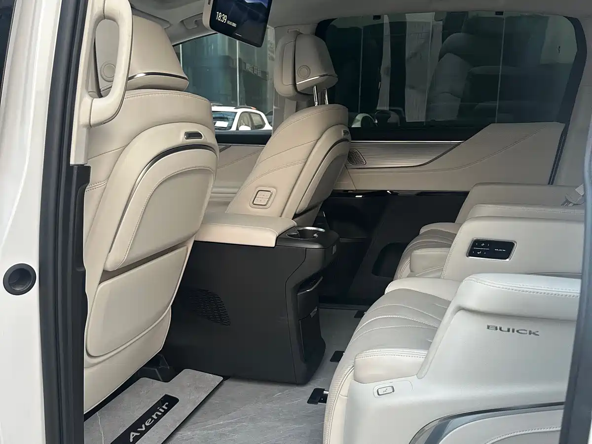 Buick GL8 New Energy 2024 Landglory Premium Edition 7-Seater фото 16