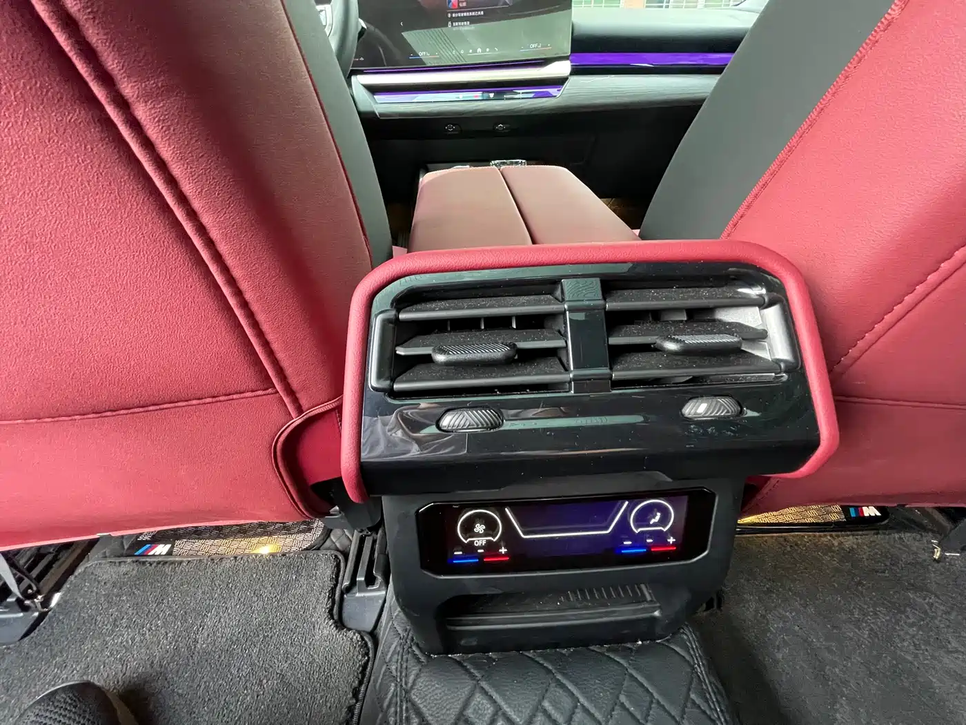 BMW 5 Series 2026 530Li Exclusive M Sport Package фото 18