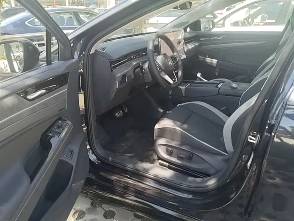 Volkswagen ID.7 VIZZION 2024 PRO фото 23