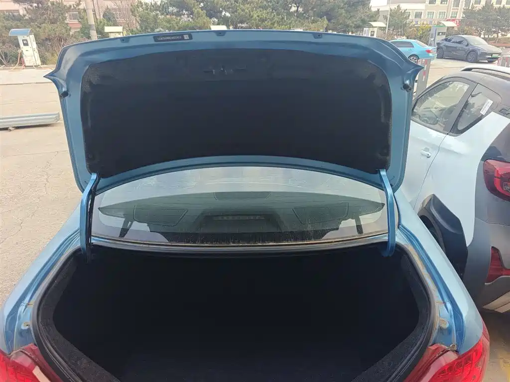 BYD e5 2018 Mobility Edition фото 19