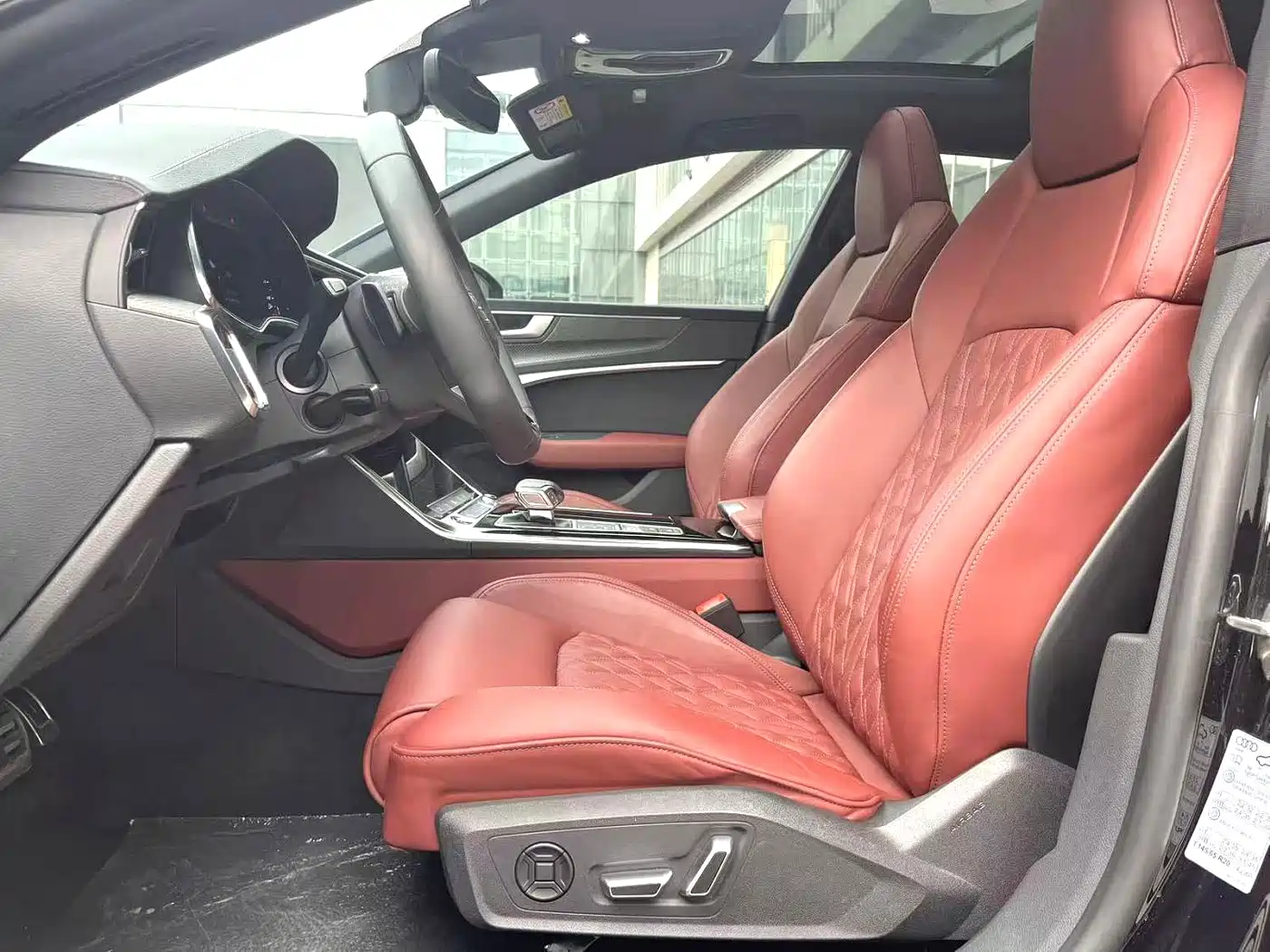 Audi A7L 2022 45 TFSI quattro S-line Black Warrior Edition фото 4