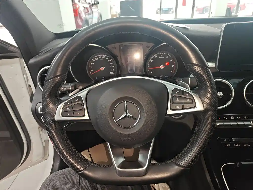 Mercedes-Benz C-Class 2017 C 200 Sport фото 11