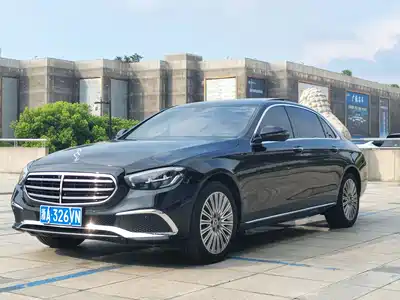 Mercedes-Benz E