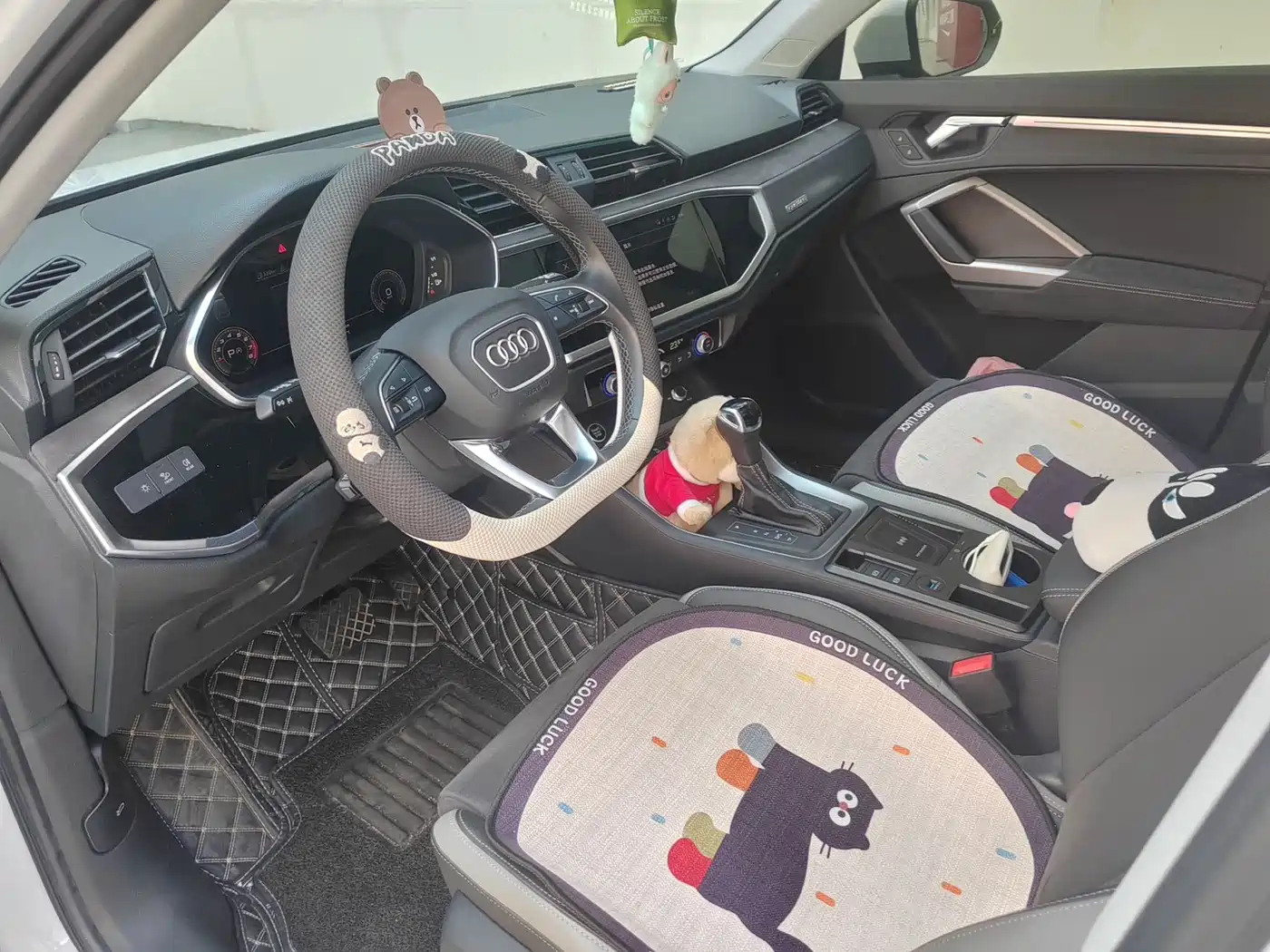 Audi Q3 2022 35 TFSI Fashion Dynamic фото 9