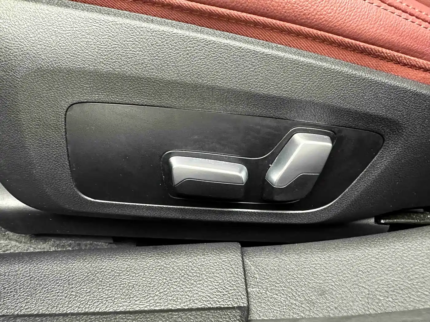 BMW 3 Series 2022 320i Sport Package фото 11