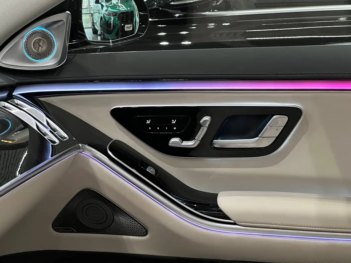 Mercedes-Benz S-Class 2023 Model S 400 L Luxury Edition фото 13