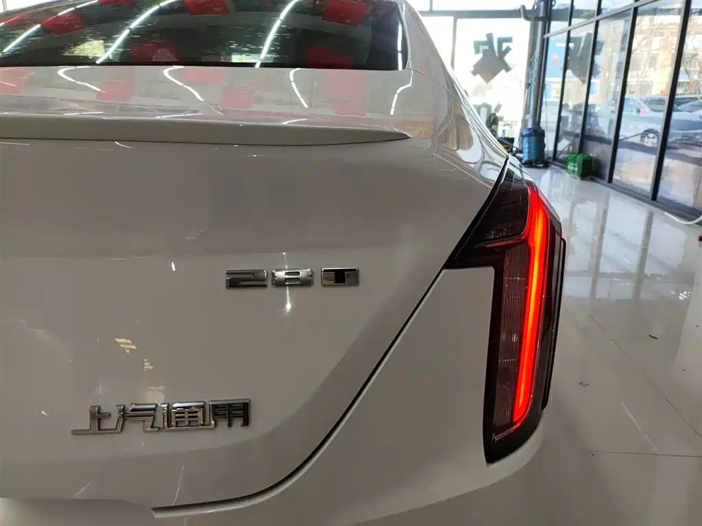 Cadillac CT4 2021 28T Fashion Edition фото 8