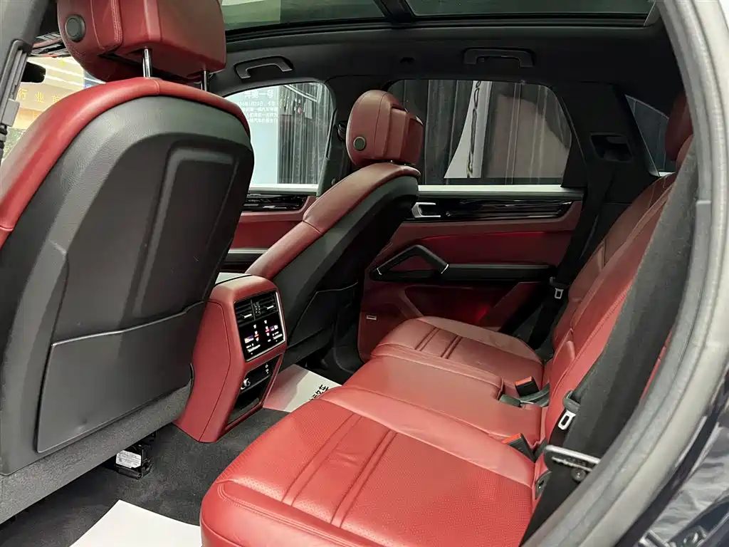Porsche Cayenne 2022 Cayenne 3.0T Platinum Edition фото 26