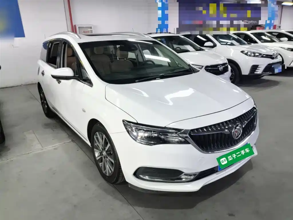 BUICK GL6