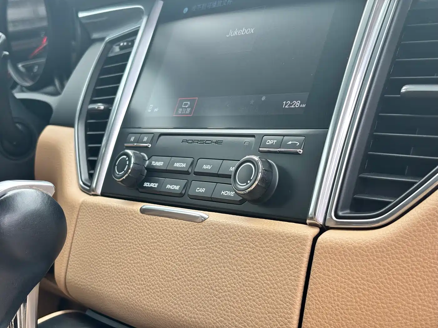 Porsche Macan 2017 Macan 2.0T фото 19
