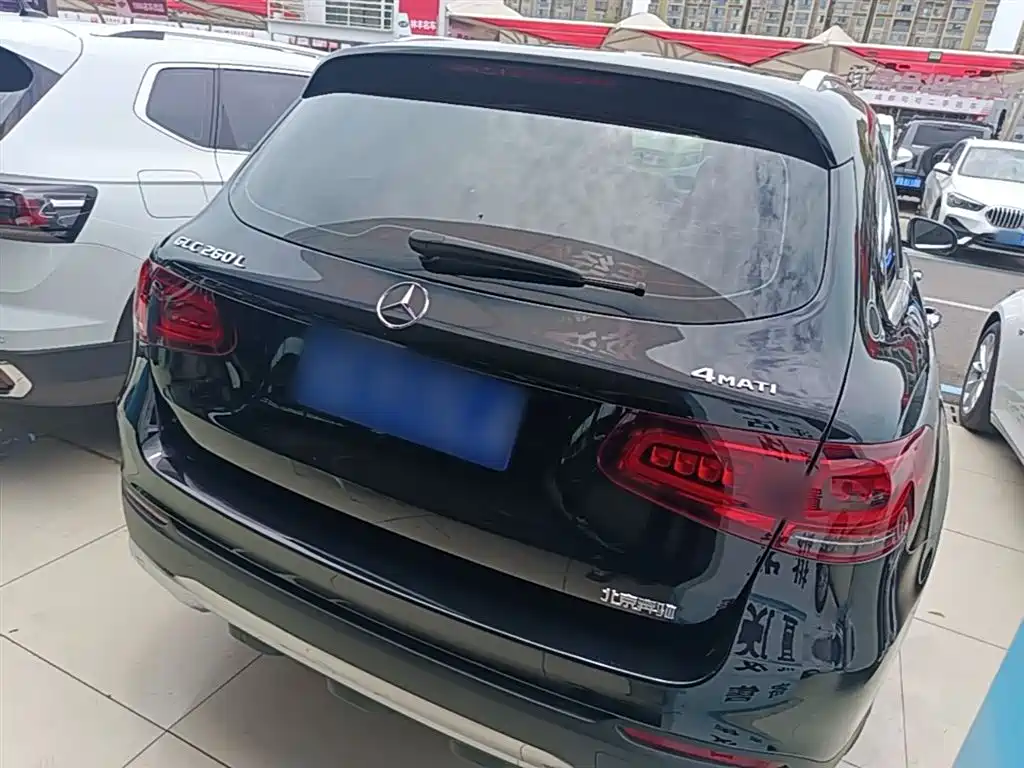 Mercedes-Benz GLC 2021 GLC 260 L 4MATIC Sporty фото 7