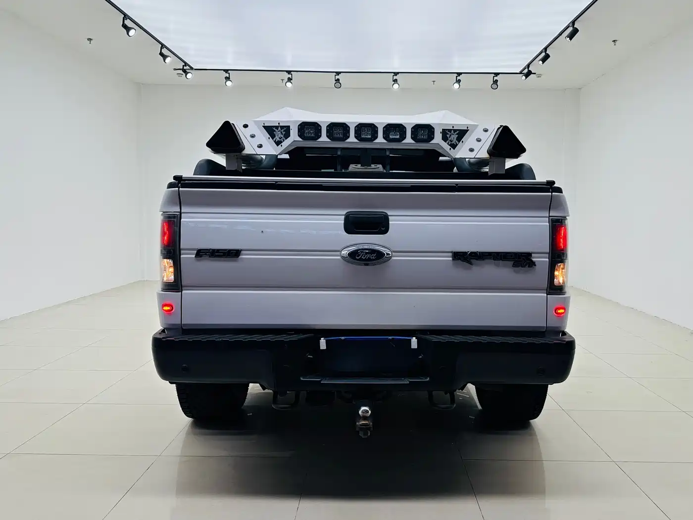 Ford F-150 Raptor 2014 6.2L US Version фото 5