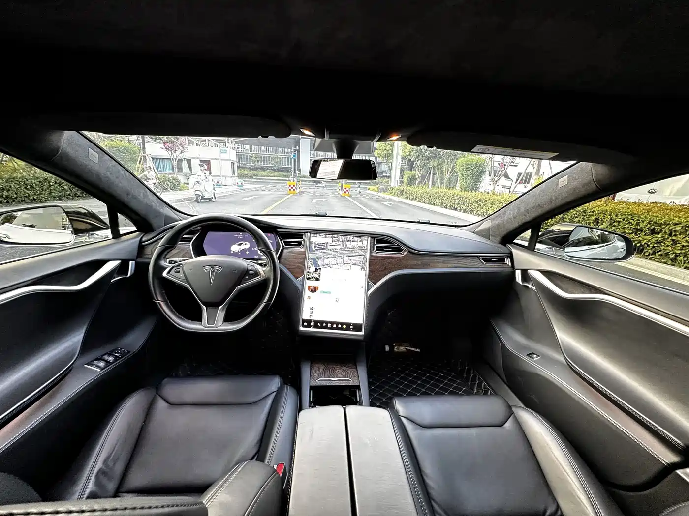 Tesla Model S 2018 2017 Model S 75D Standard Range