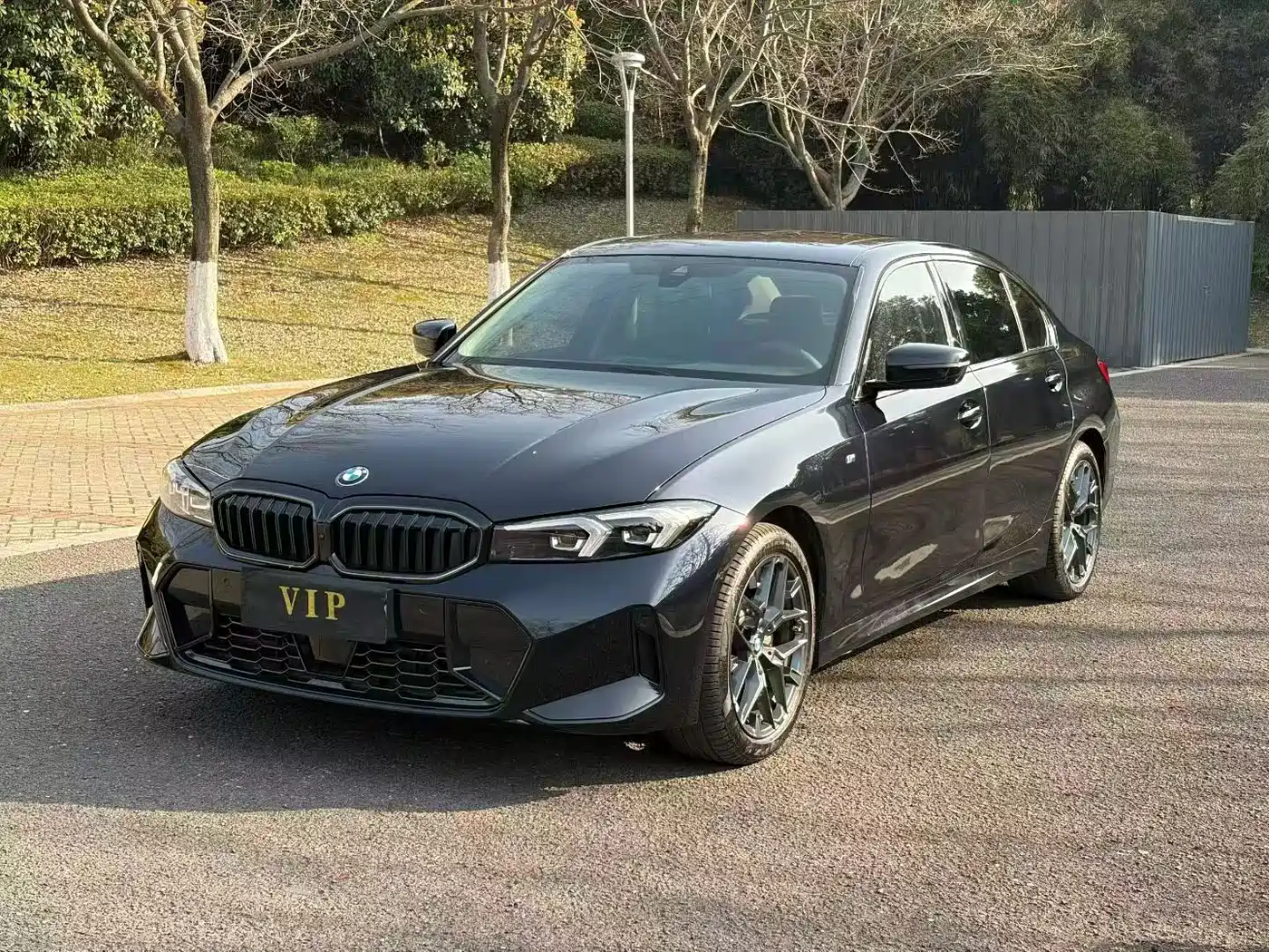 BMW 3 Series 2025 330Li M Sport Night Edition