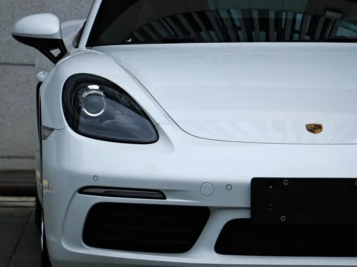 Porsche 718 2018 Cayman 2.0T фото 4