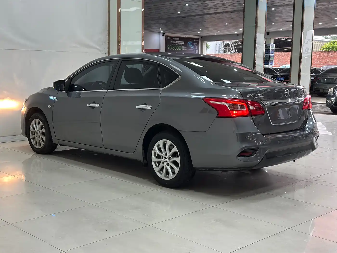 Nissan SYLPHY, миниатюра 17