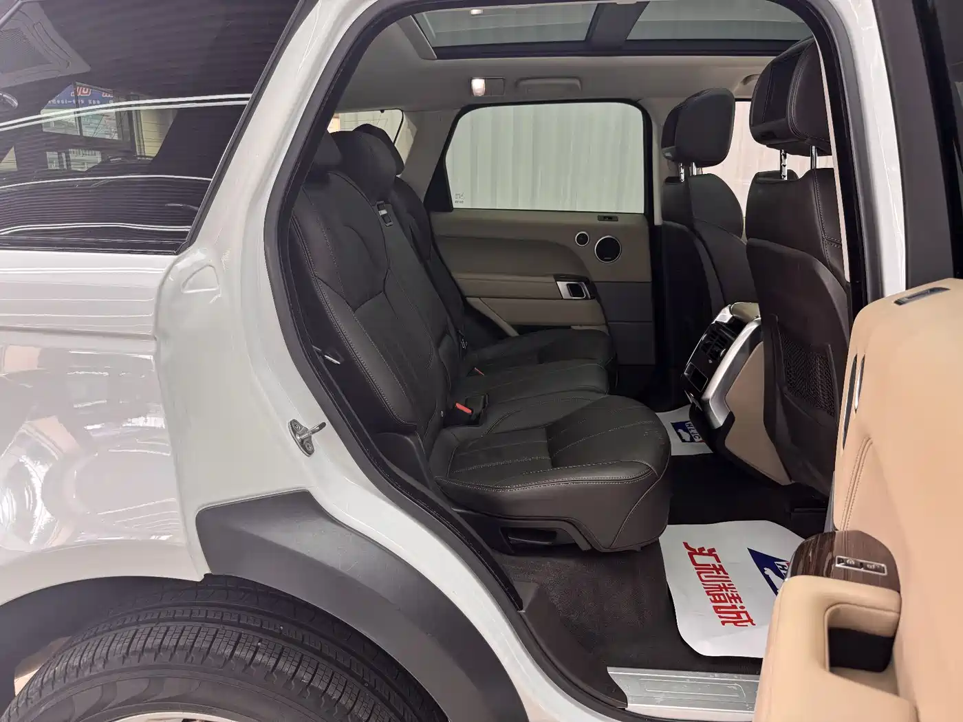 Land Rover Range Rover Sport 2014 3.0 SC V6 HSE фото 19