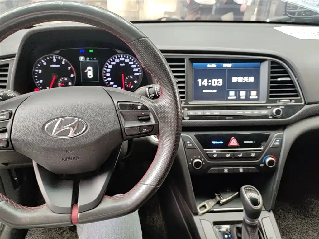 Hyundai Elantra 2019 1.4T Dual-clutch XuanDong·Vitality Type фото 6