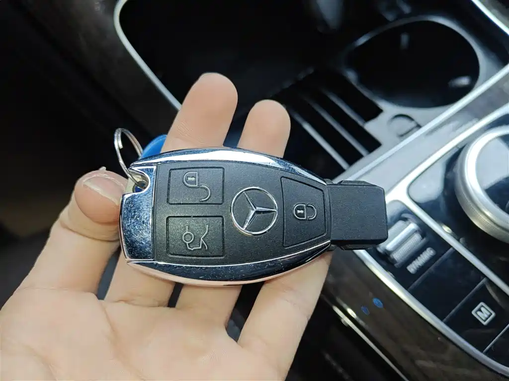 Mercedes-Benz GLC 2019 Facelift GLC 260 L 4MATIC Luxury фото 9