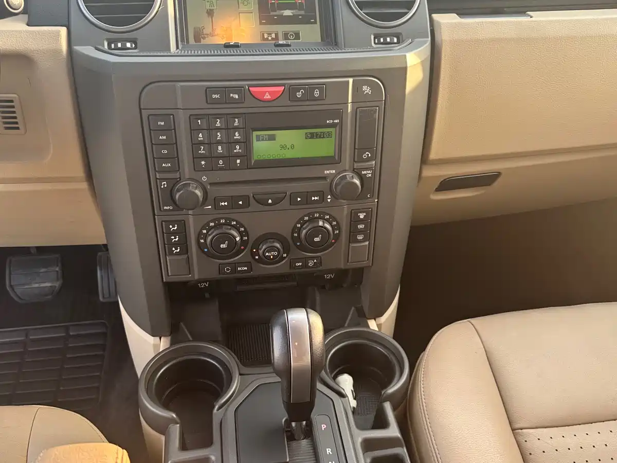 Land Rover Discovery 2005 Model 4.0 SC V6 HSE фото 14