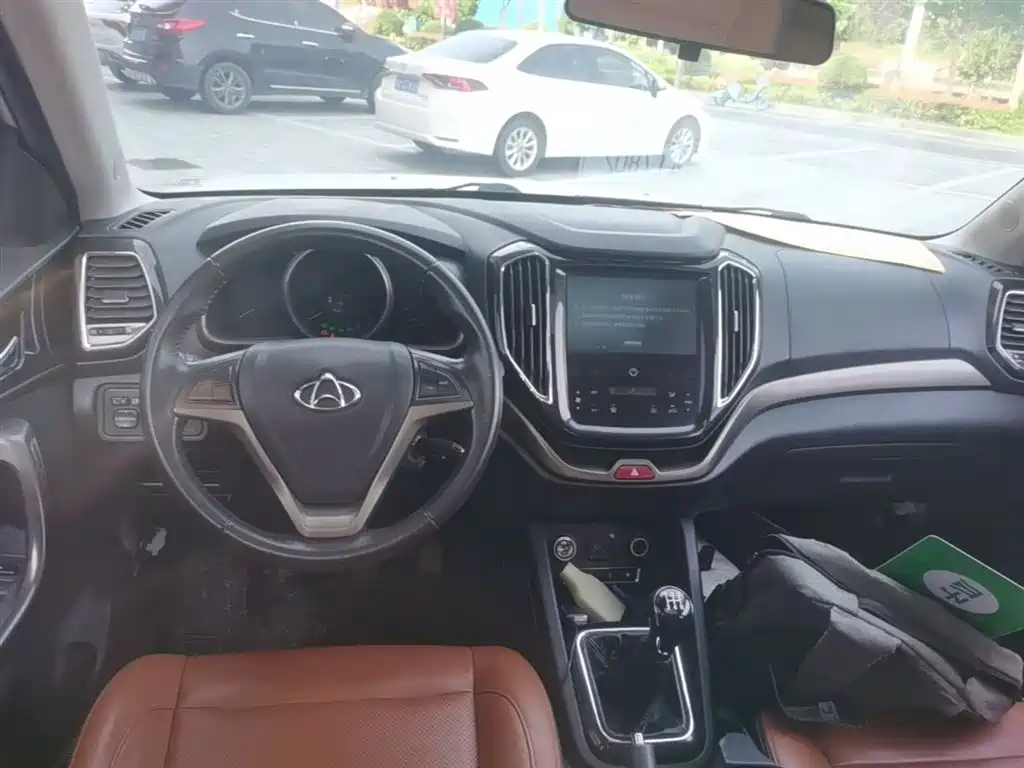 Changan Oshan Changan Oushang CX70 2016 2016 1.6L Manual Luxury