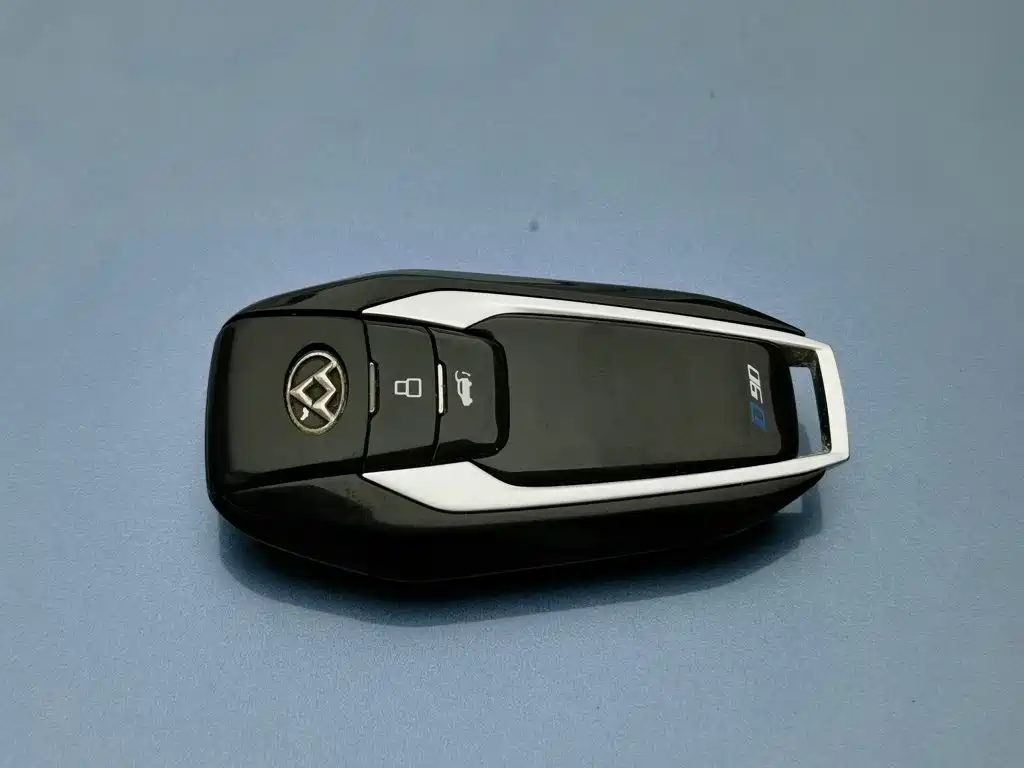 SAIC Maxus D90 2018 2017 2.0T Automatic 4WD Sirius