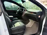 Фото 17 - Tesla Model X