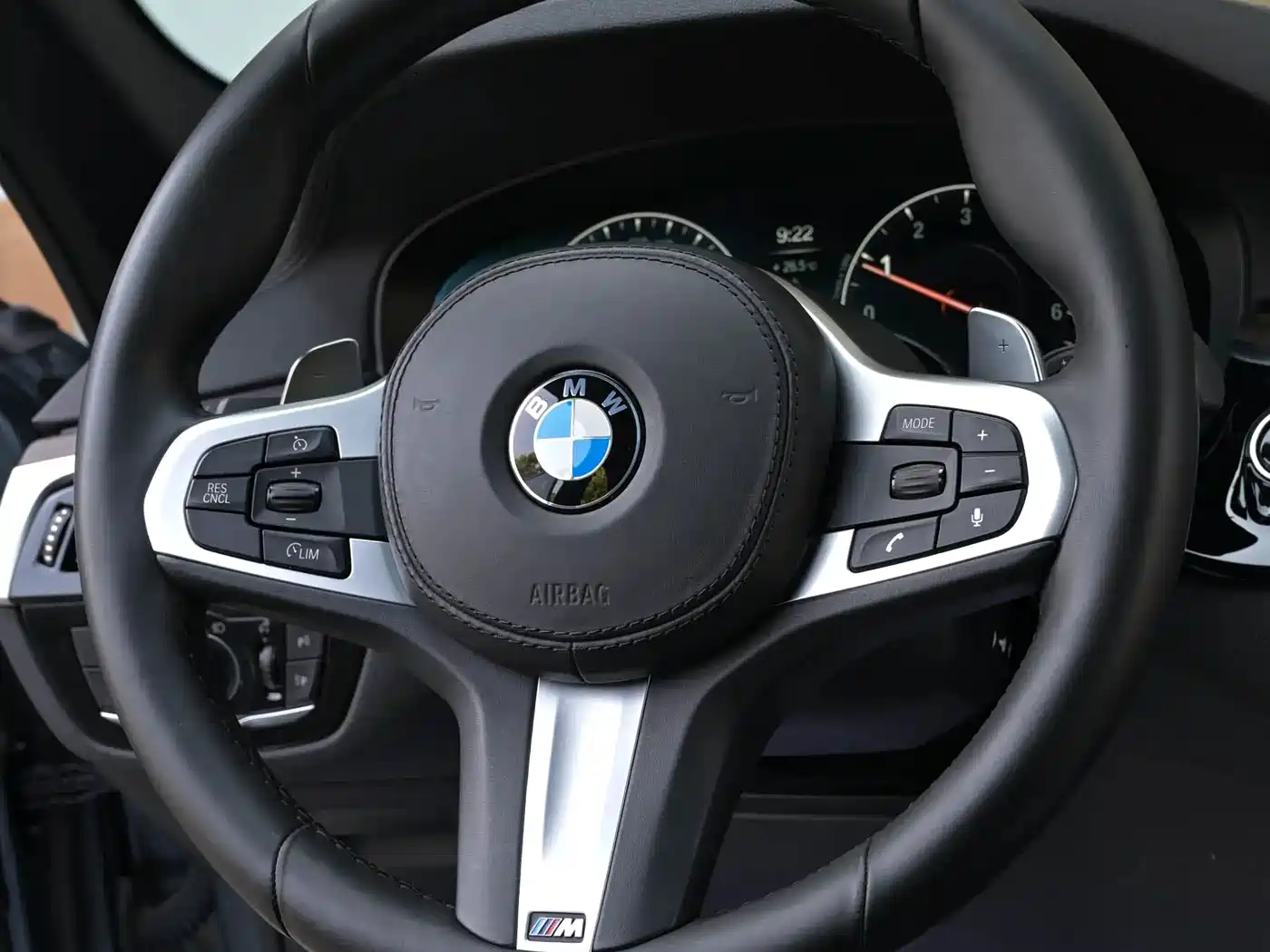 BMW 5 Series (Import) 2019 530i M Sport Package фото 11