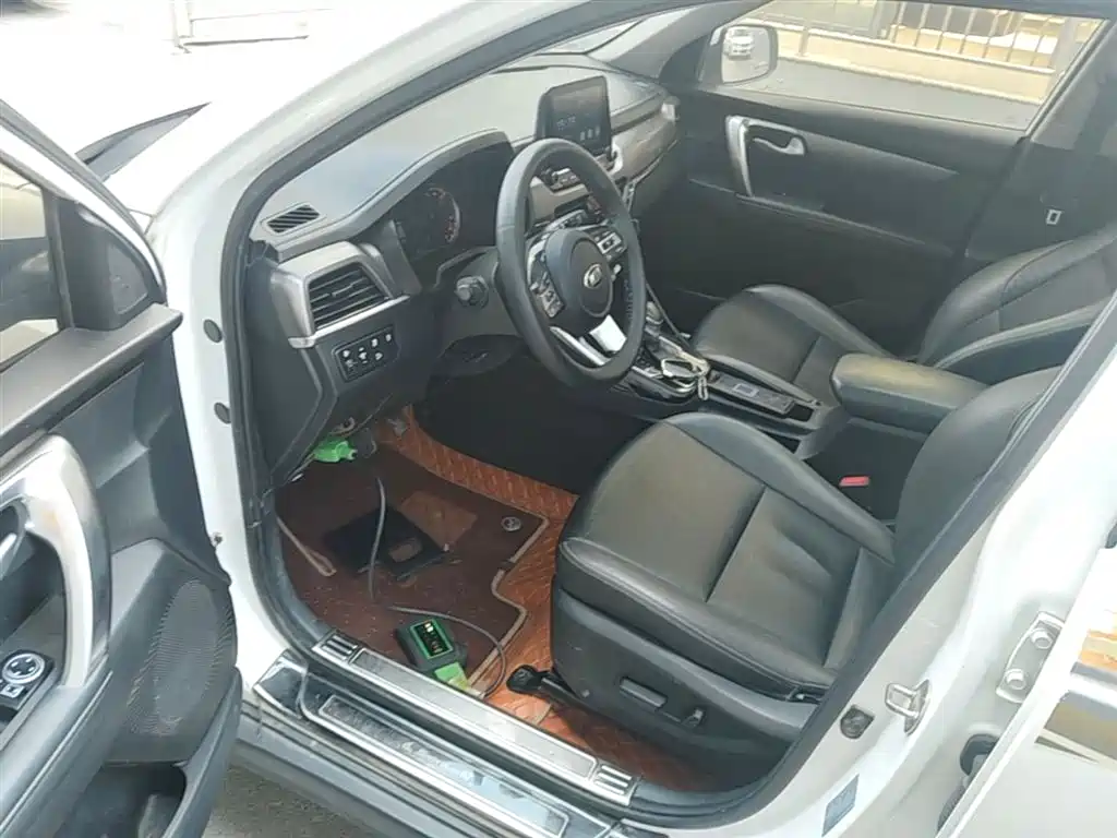 Kia Sportage 2019 2.0L Automatic Smart Luxury Edition фото 16