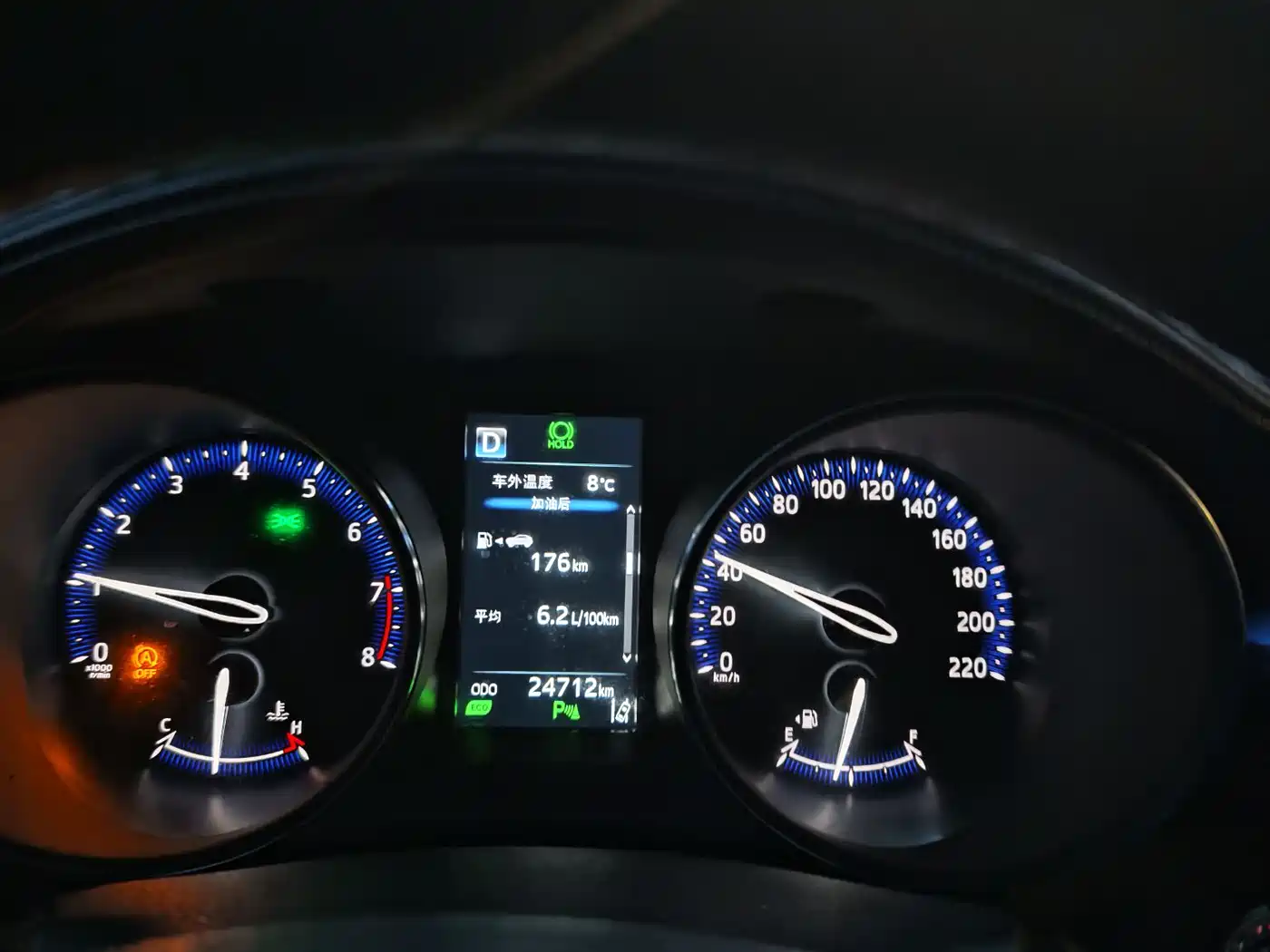 Toyota IZOA 2021 2.0L Yixiang Edition фото 12