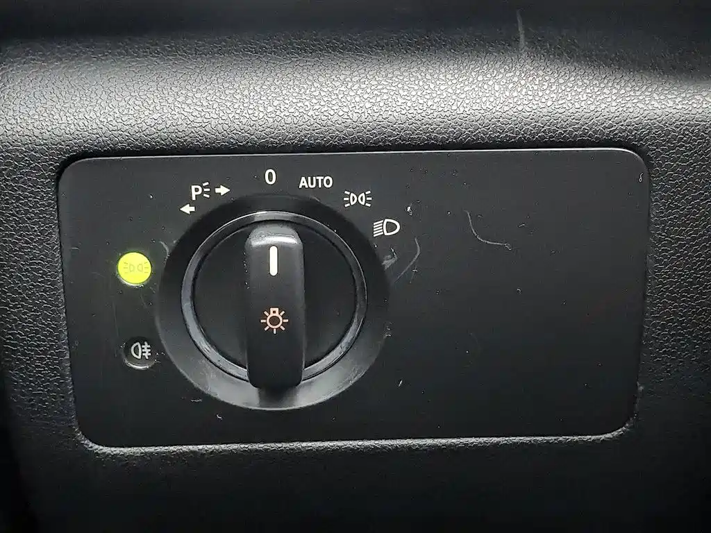 Mercedes-Benz R-Class 2017 R 320 4MATIC Business Collector's Edition фото 21