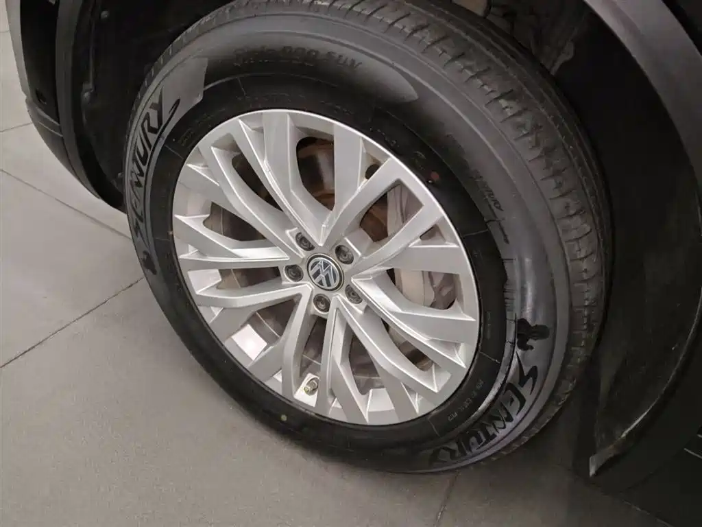 Volkswagen Touareg 2019 2.0TSI Pilot Edition China VI фото 23