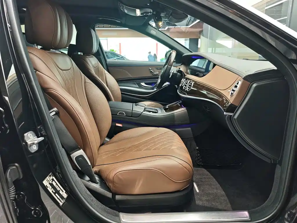 Mercedes-Benz Maybach S-Class 2019 Facelift S 450 4MATIC фото 12