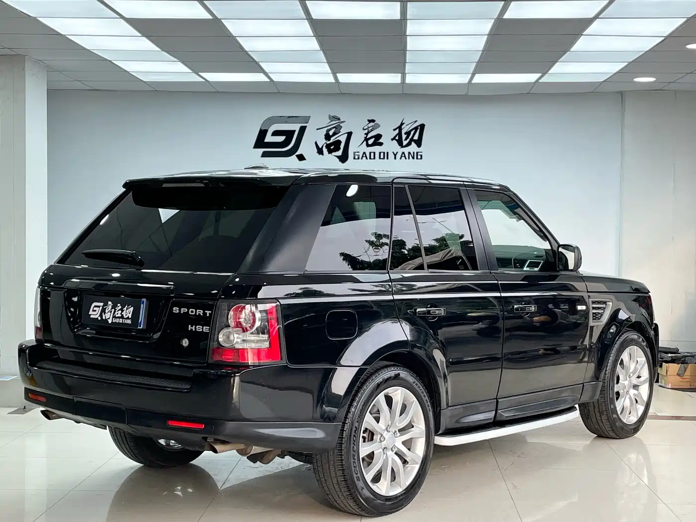 Фото 25 - Land Rover Range Rover Sport