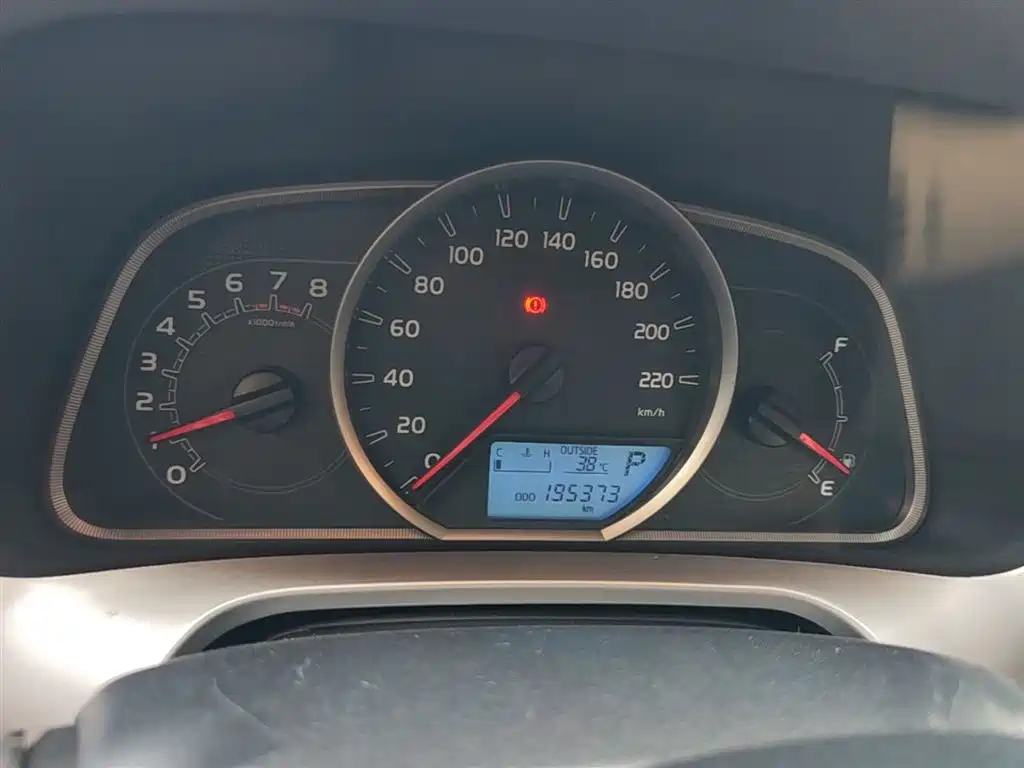 Toyota RAV4 Rongfang 2016 2.0L CVT 2WD Trend (China V) фото 12