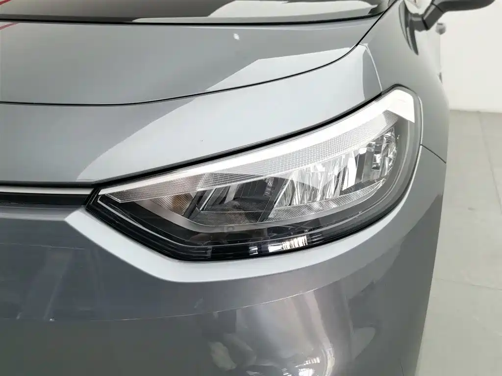 Volkswagen ID.3 2023 Upgraded Pure Intelligence Edition фото 7