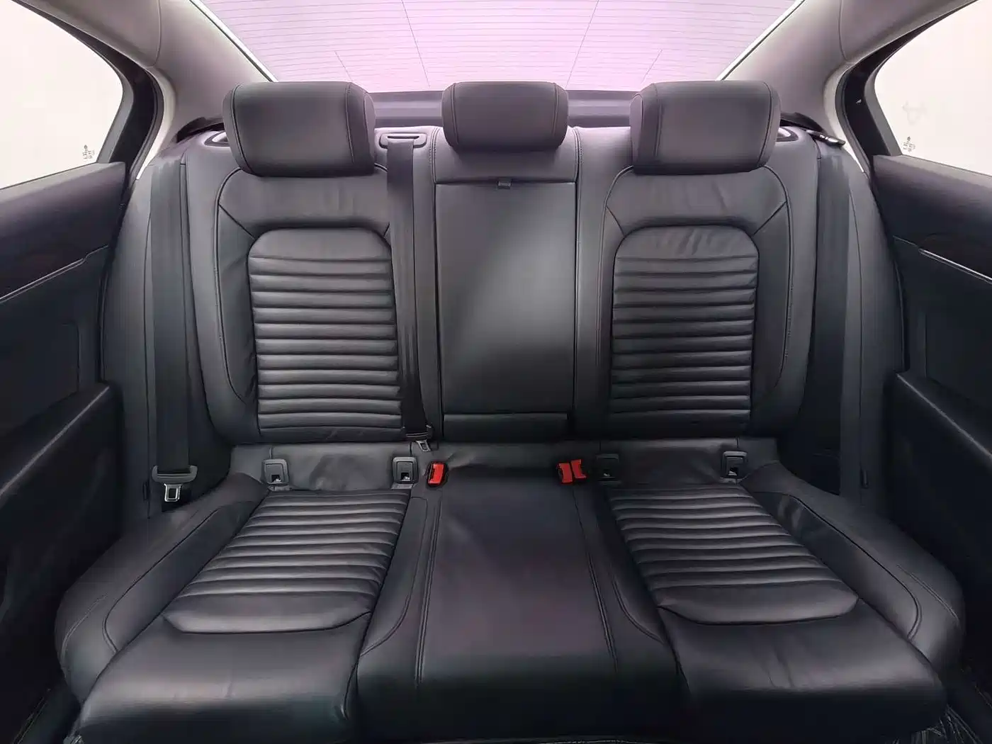 Volkswagen Magotan 2019 330TSI DSG Luxury Class China VI фото 15