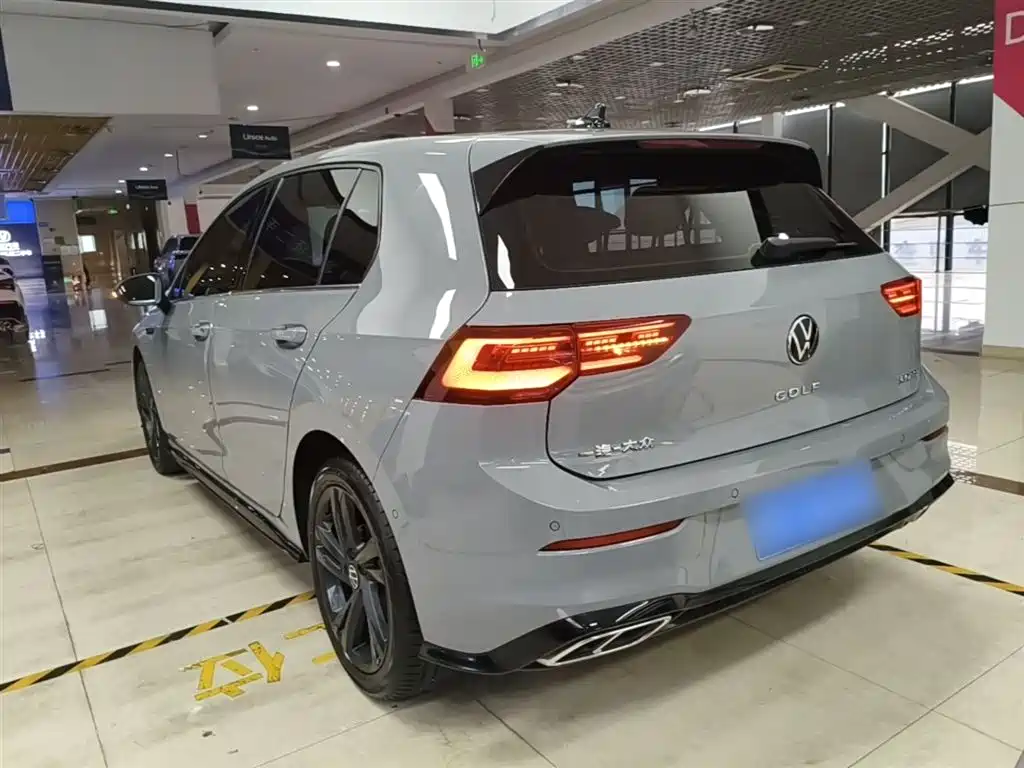 Volkswagen Golf 2023 Facelift 280TSI DSG R-Line Lite фото 23