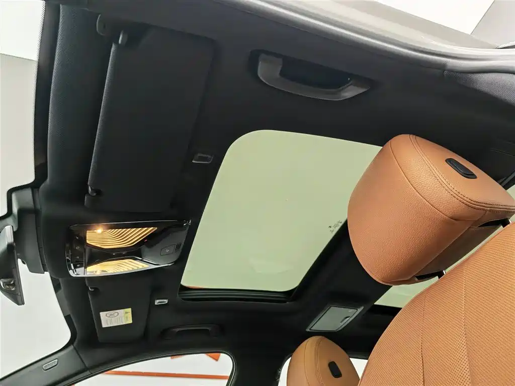 BMW 5 Series 2018 530Li Premium M Sport Package фото 14