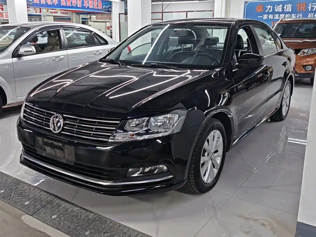 Volkswagen Lavida 2015 1.6L Automatic Comfort Edition